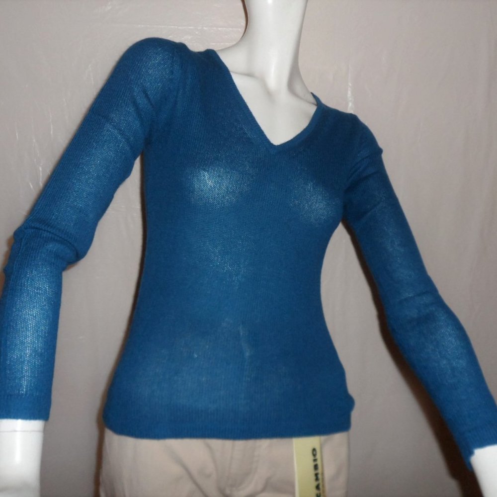 BEUTLER 100%CASHMERE  SWEATER  NEW WITH TAG